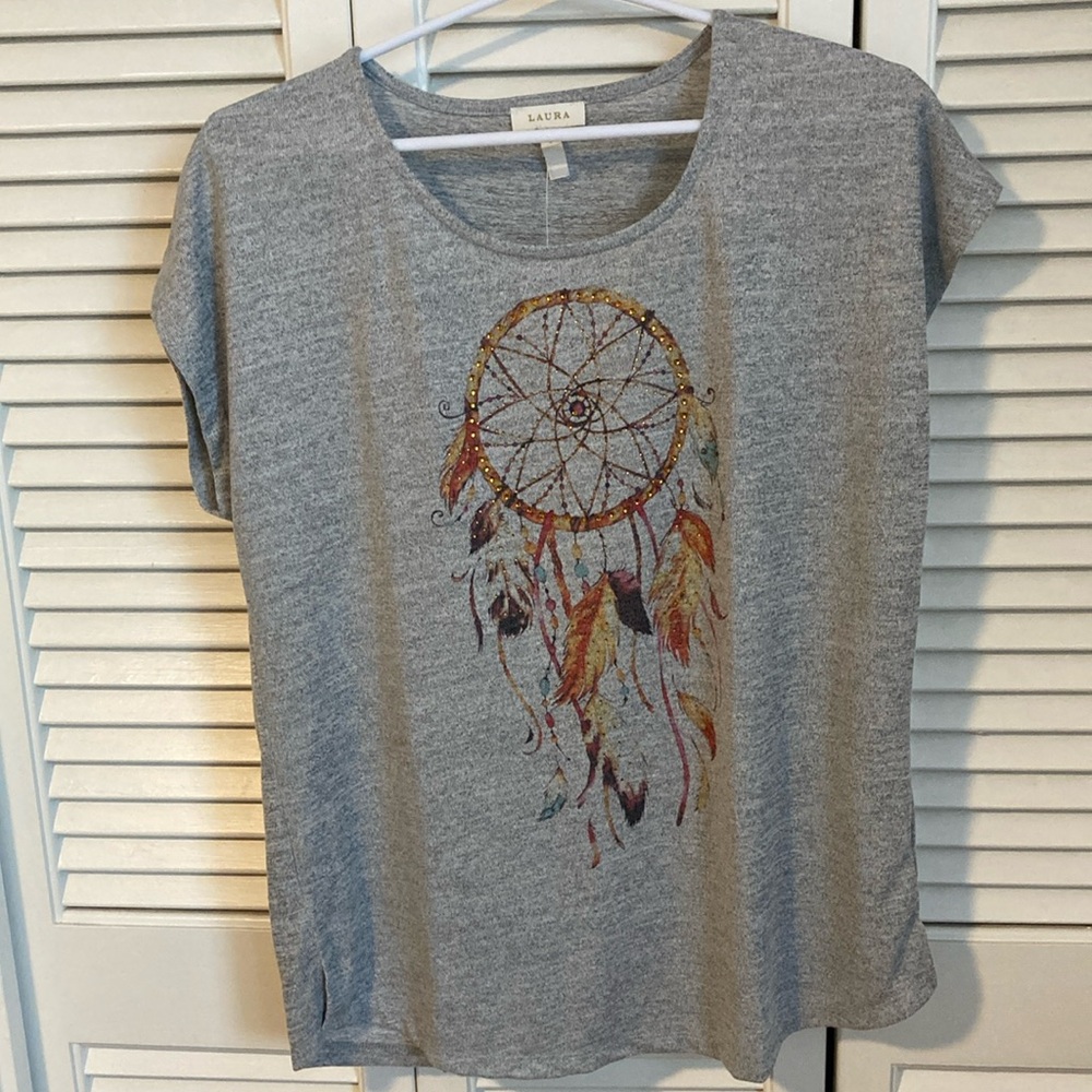 Aura Gray Dreamcatcher Graphic Short Sleeve Tee